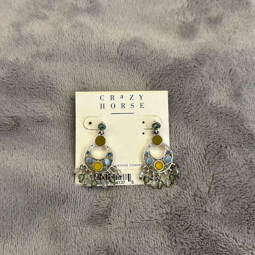 Crescent moon 🌙 earrings